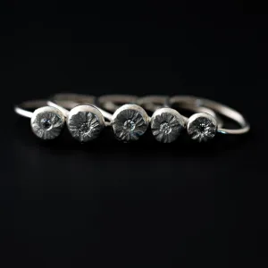 Star Ring with Moissanite