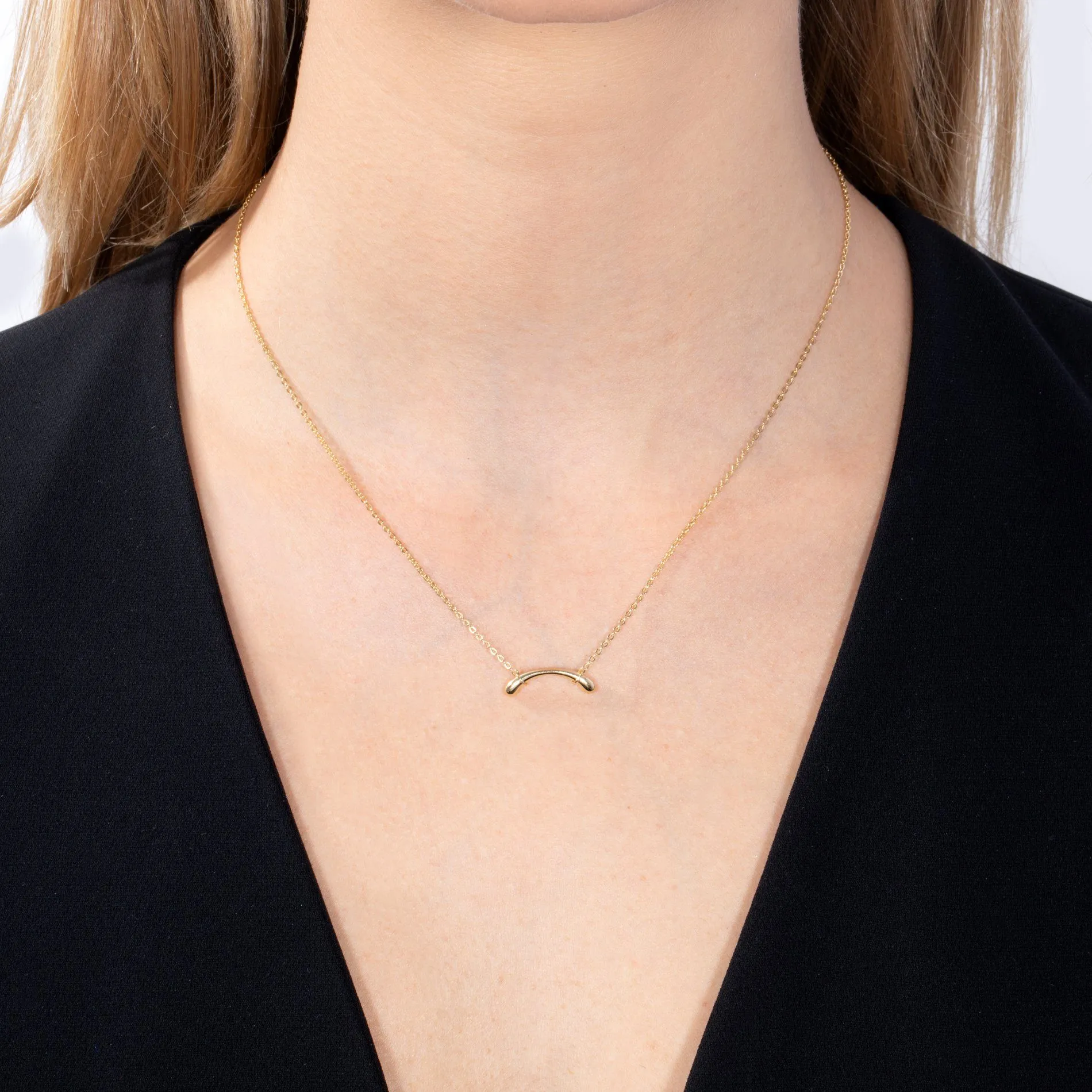 Stretched Cowhorn Necklace