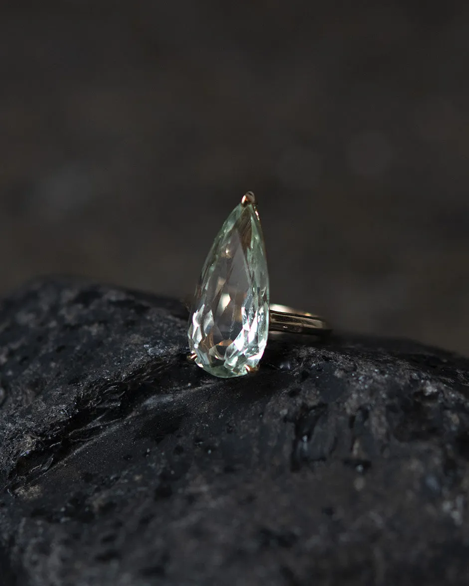 Tear Drop Amethyst Amulet Ring