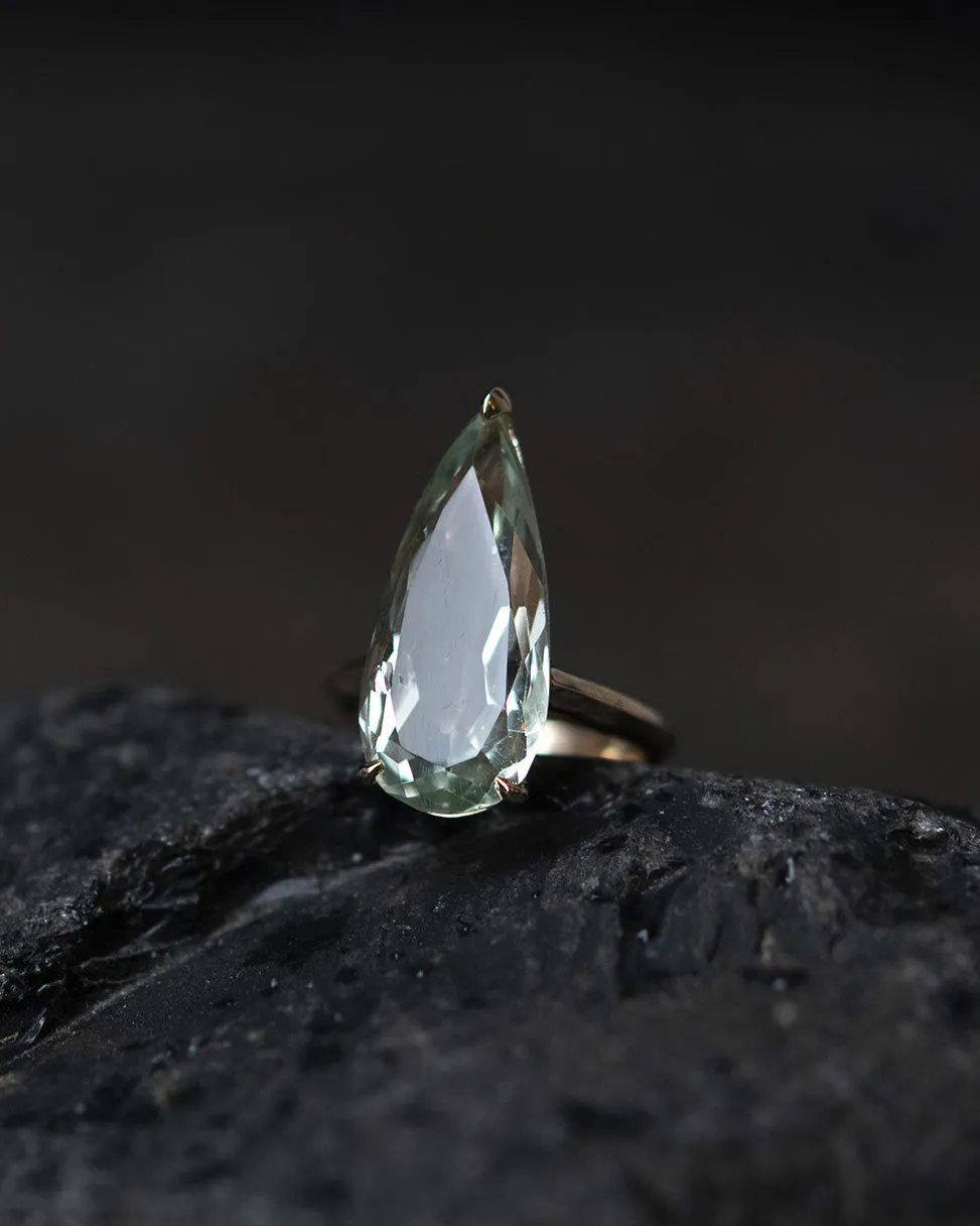 Tear Drop Amethyst Amulet Ring