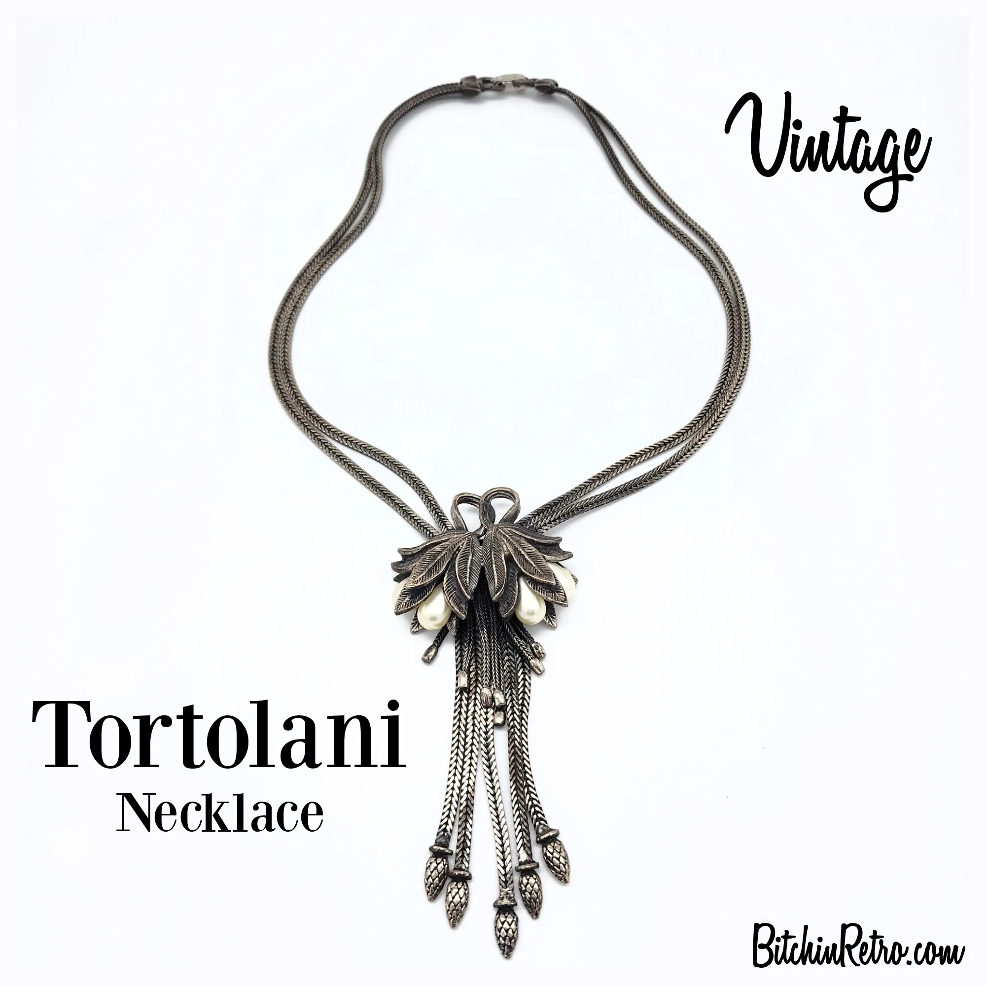 Tortolani Vintage Art Nouveau Floral Necklace