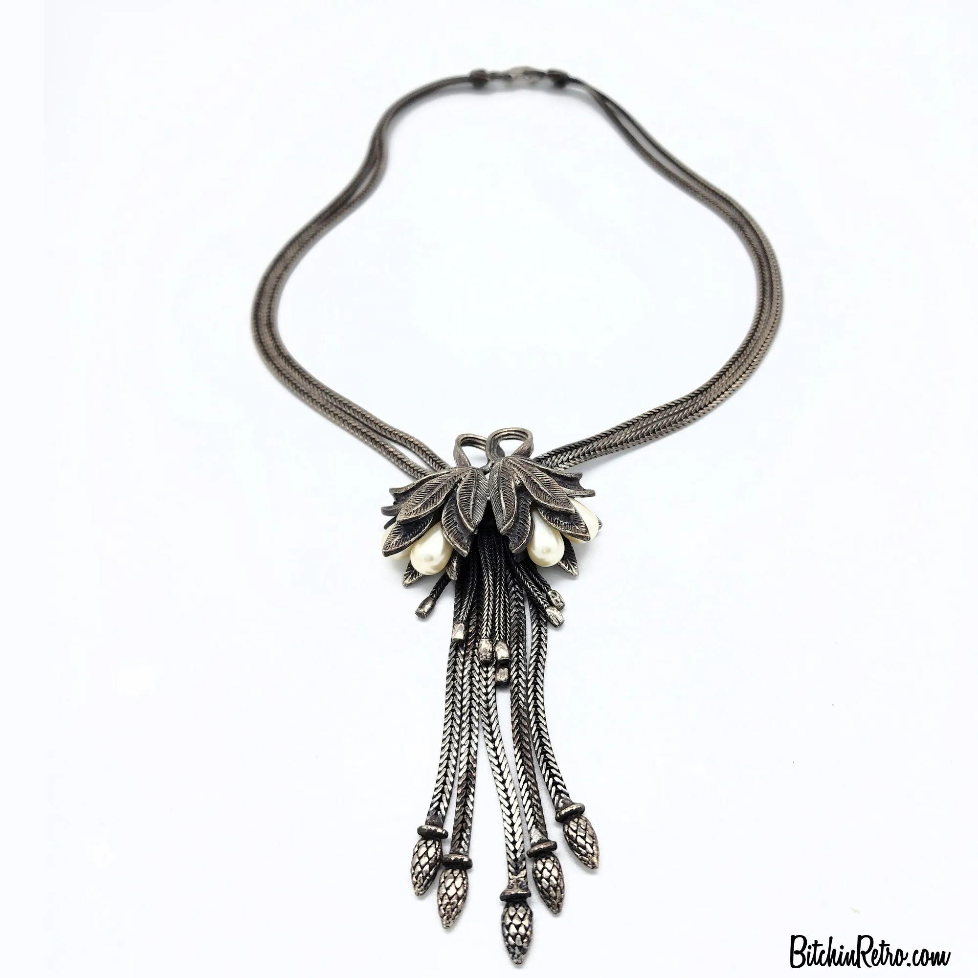 Tortolani Vintage Art Nouveau Floral Necklace