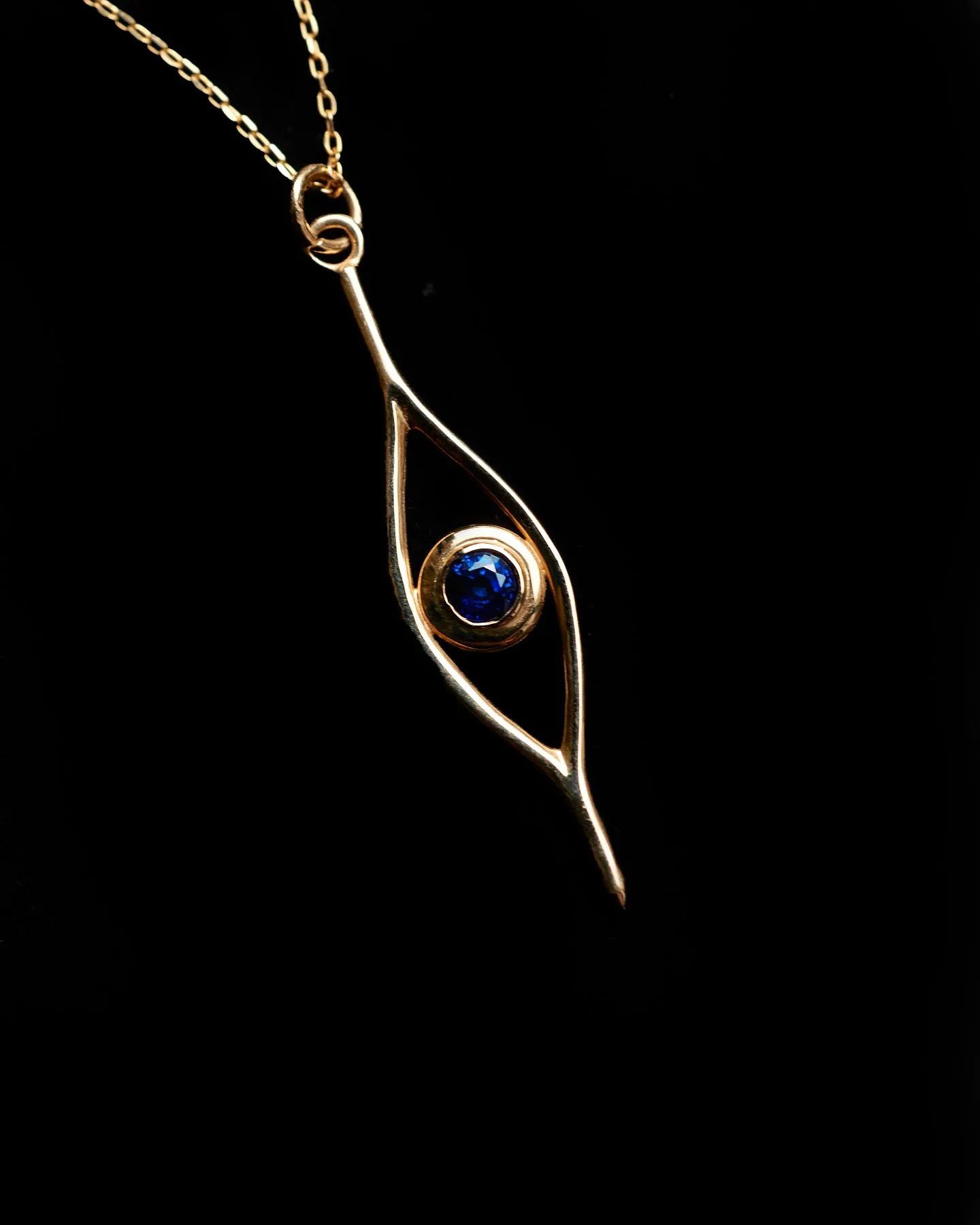 Vertical Gem Eye