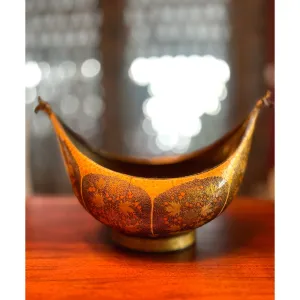 Vintage Hand Painted Gilt Polychrome Lacquer Boat Shaped Bowl Suffering Moses