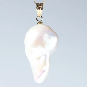 White Baroque Pearl Pendant